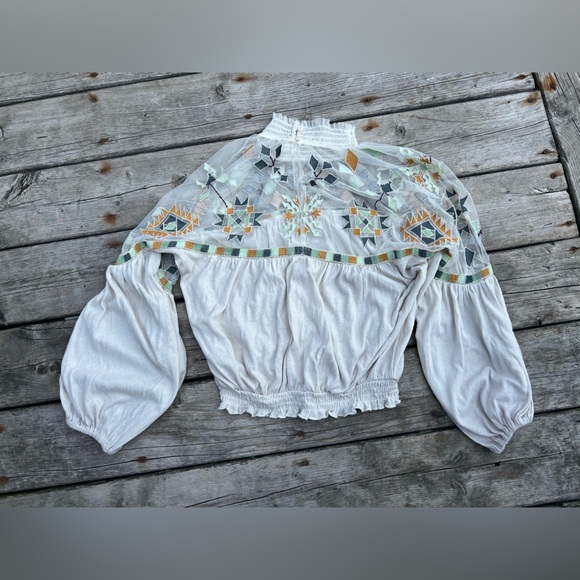 Free people Embroidered top size small - Picture 6 of 7